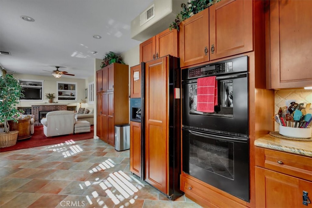 MLS #OC25259926 image #13