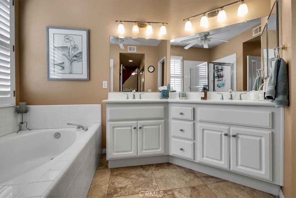 MLS #OC25259926 image #22