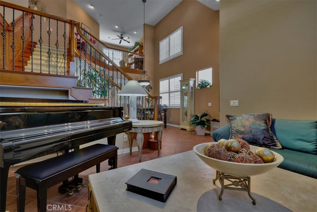 MLS #OC25259926 image #5