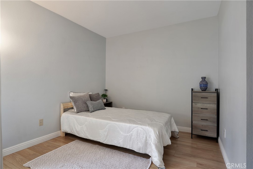 MLS #OC25259991 image #15