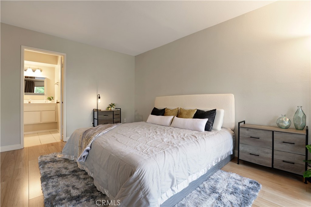 MLS #OC25259991 image #18