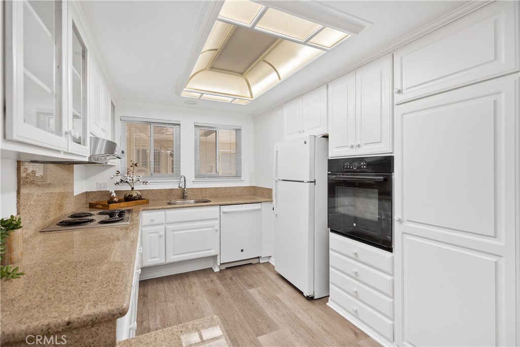 MLS #OC25259998 image #15