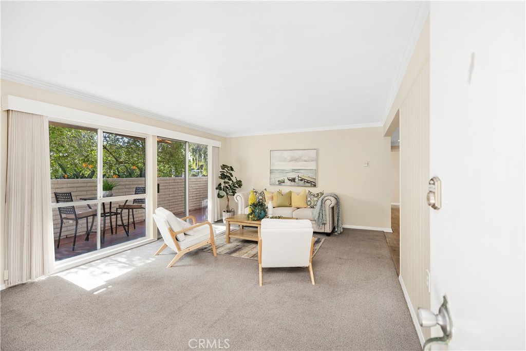 MLS #OC25259998 image #4