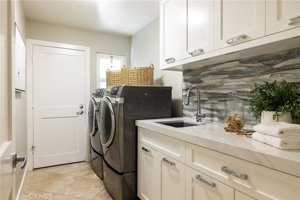 MLS #OC25260059 image #22