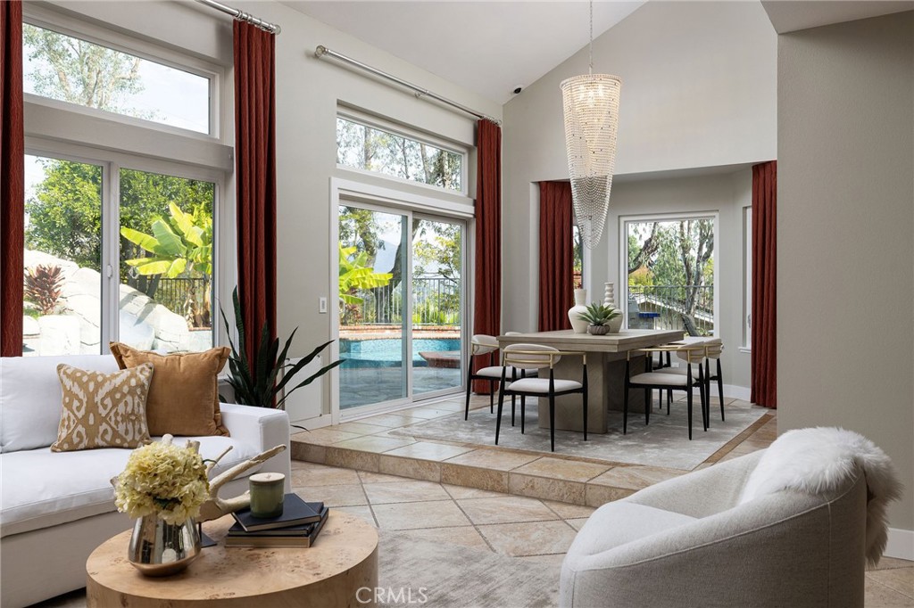 MLS #OC25260059 image #3