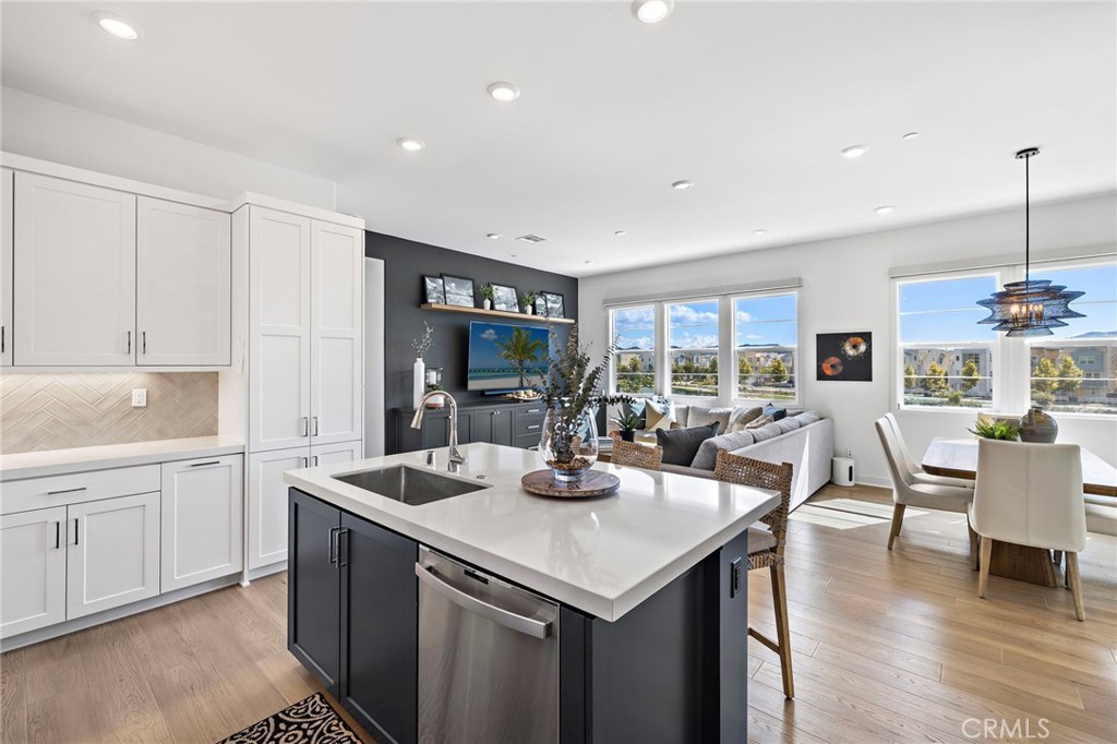 MLS #OC25260069 image #14