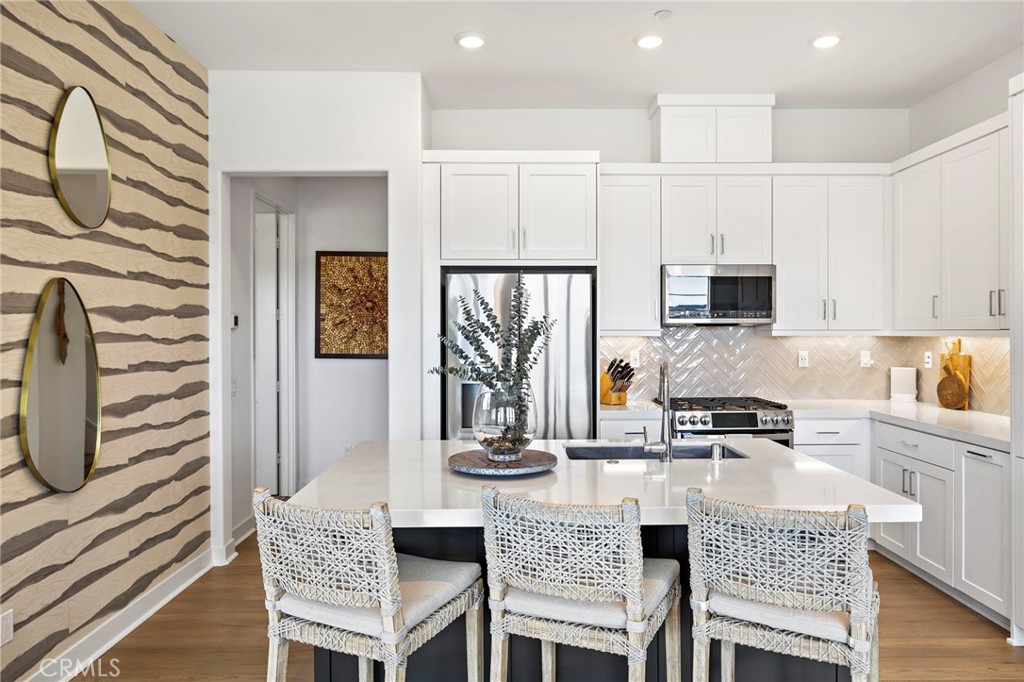 MLS #OC25260069 image #16