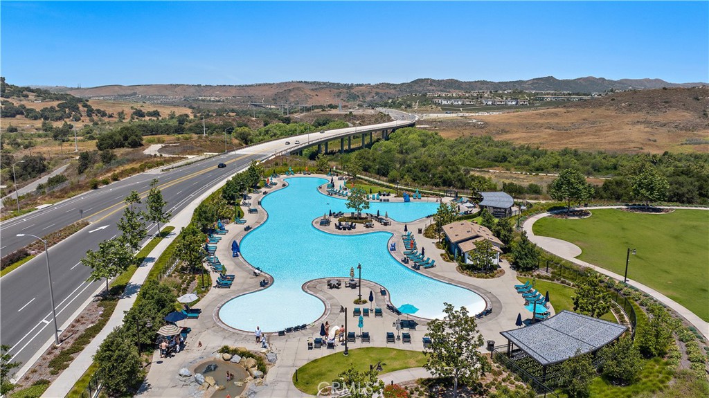 MLS #OC25260069 image #38