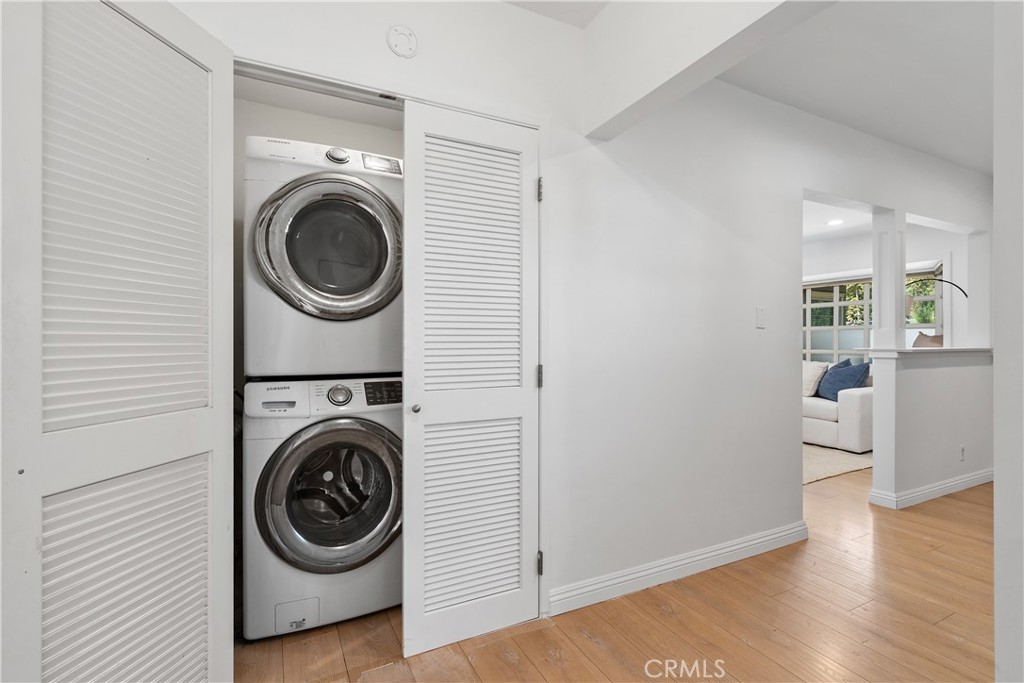 MLS #OC25260107 image #14