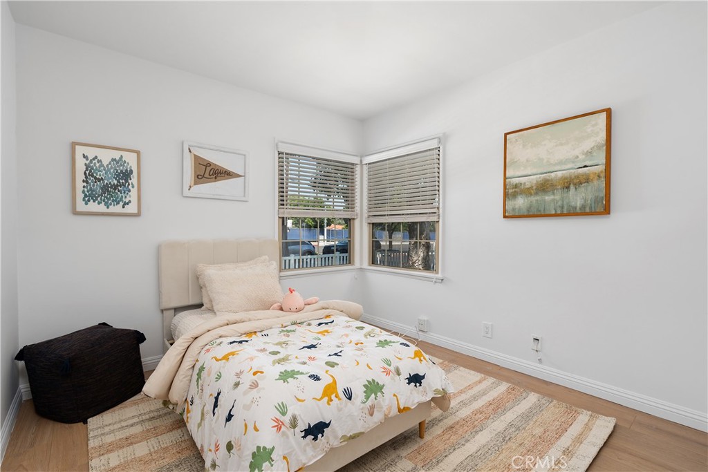 MLS #OC25260107 image #16