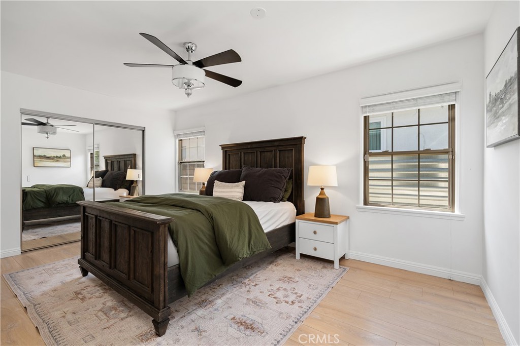 MLS #OC25260107 image #18