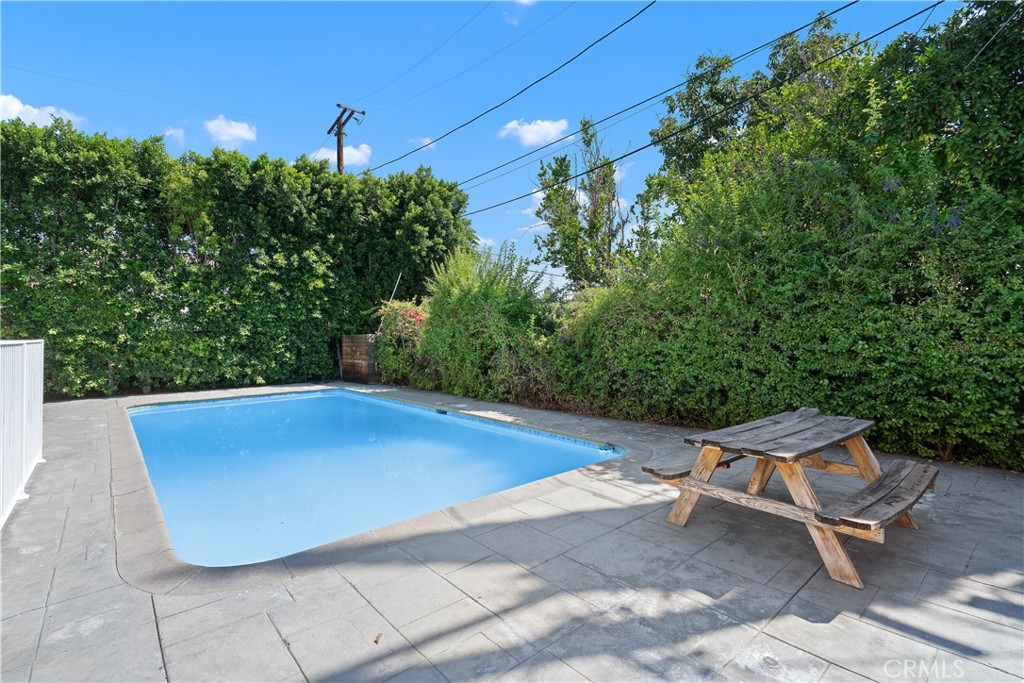 MLS #OC25260107 image #23