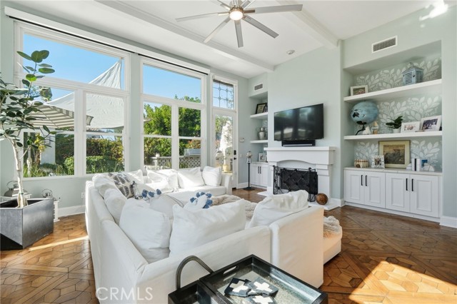 MLS #OC25260132 image #14