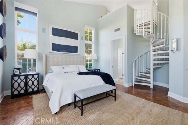 MLS #OC25260132 image #21