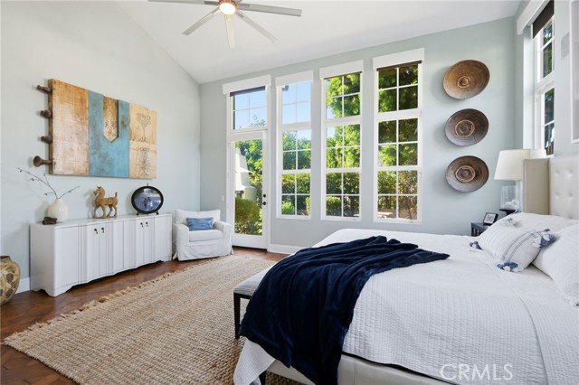 MLS #OC25260132 image #23