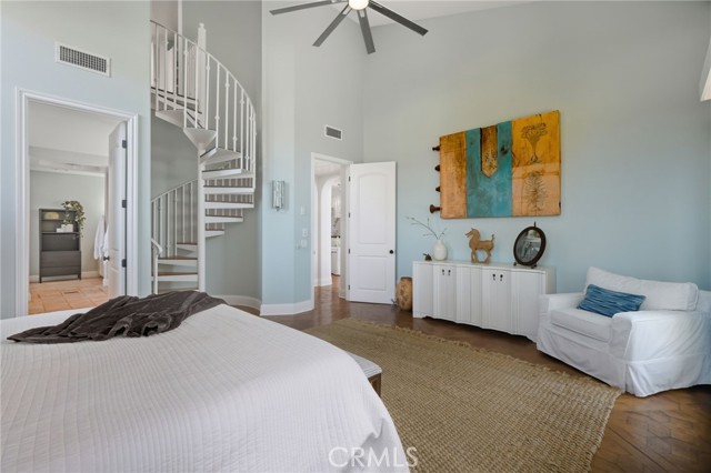 MLS #OC25260132 image #24