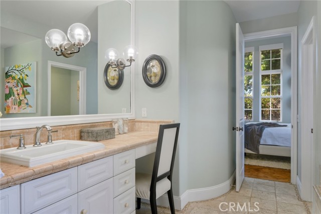 MLS #OC25260132 image #26