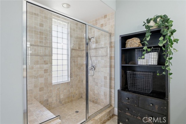 MLS #OC25260132 image #27