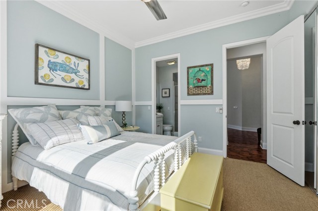 MLS #OC25260132 image #30