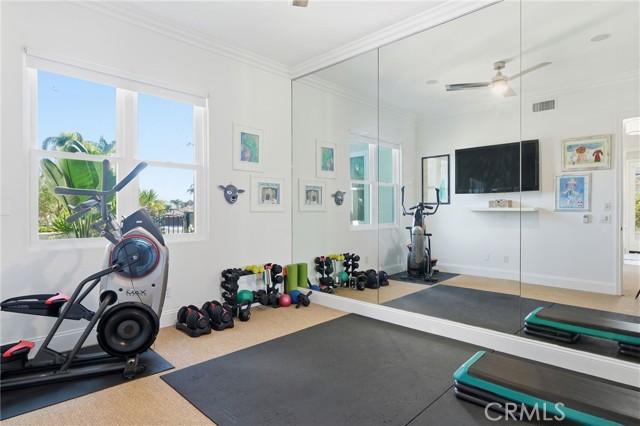 MLS #OC25260132 image #36