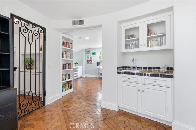 MLS #OC25260132 image #42