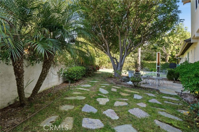 MLS #OC25260132 image #48