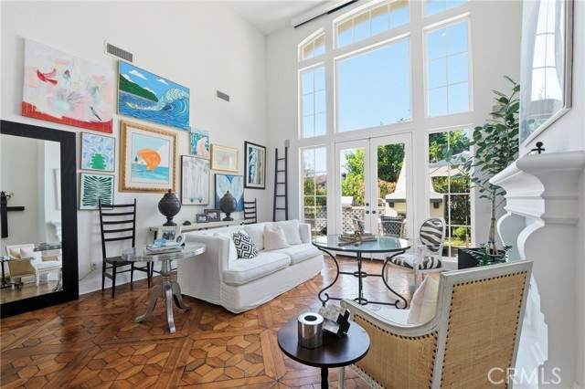 MLS #OC25260132 image #9