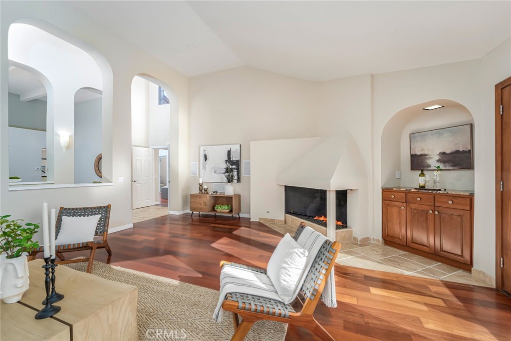 MLS #OC25260159 image #15