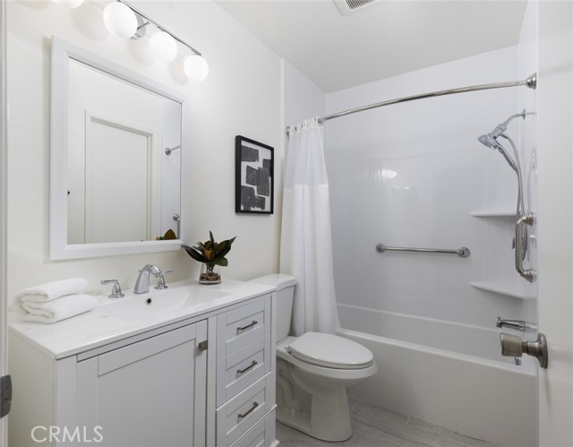 MLS #OC25239517 image #15