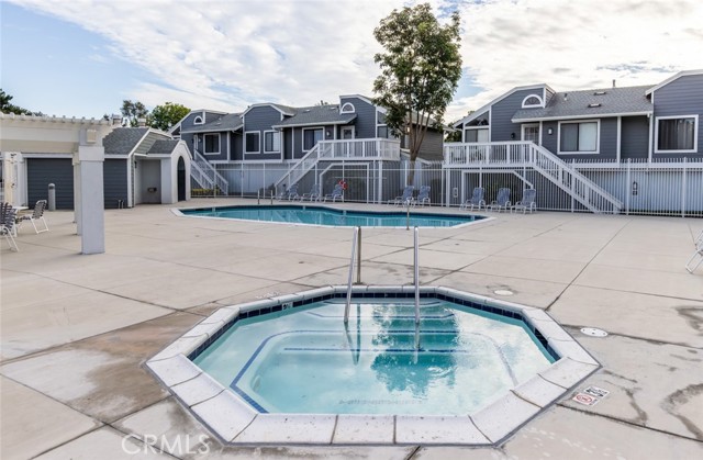 MLS #OC25239517 image #28