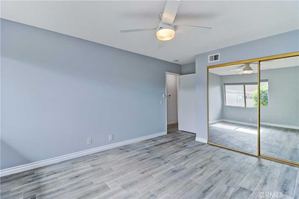 MLS #OC25260192 image #23