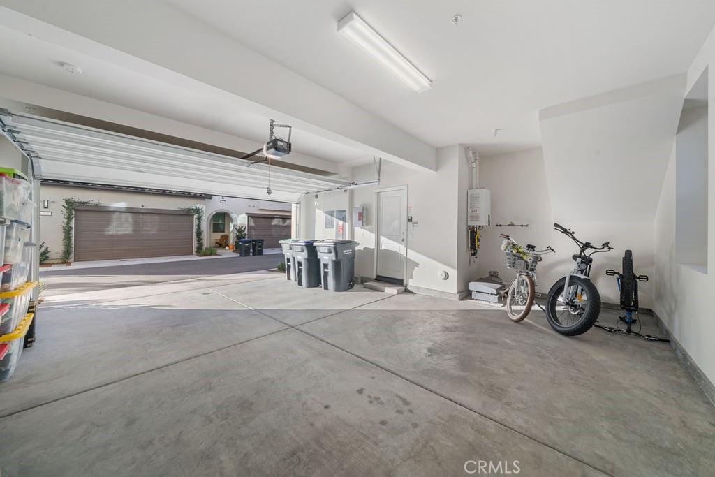 MLS #OC25260225 image #21