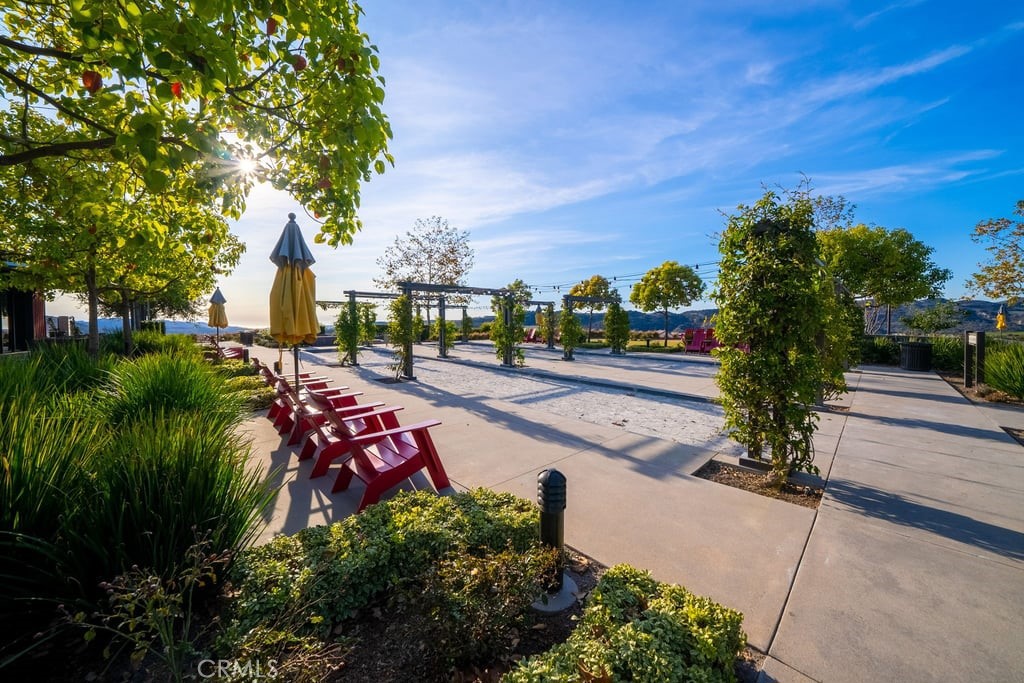 MLS #OC25260225 image #31