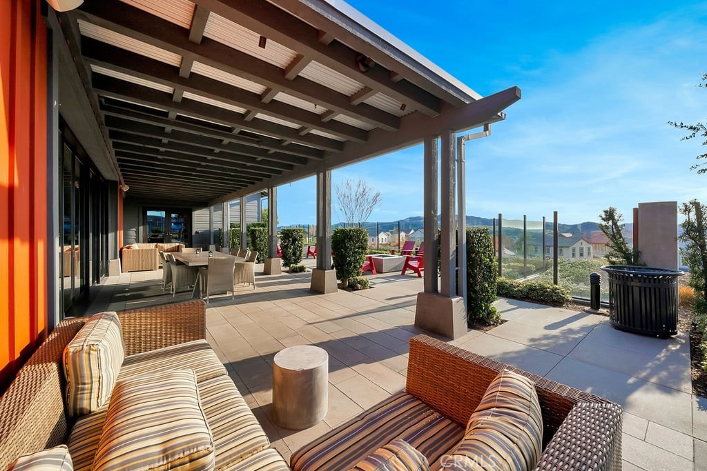 MLS #OC25260225 image #32