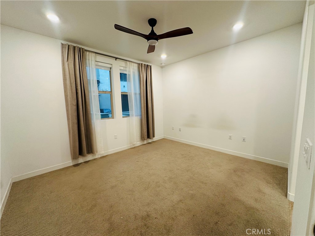 MLS #OC25260250 image #10