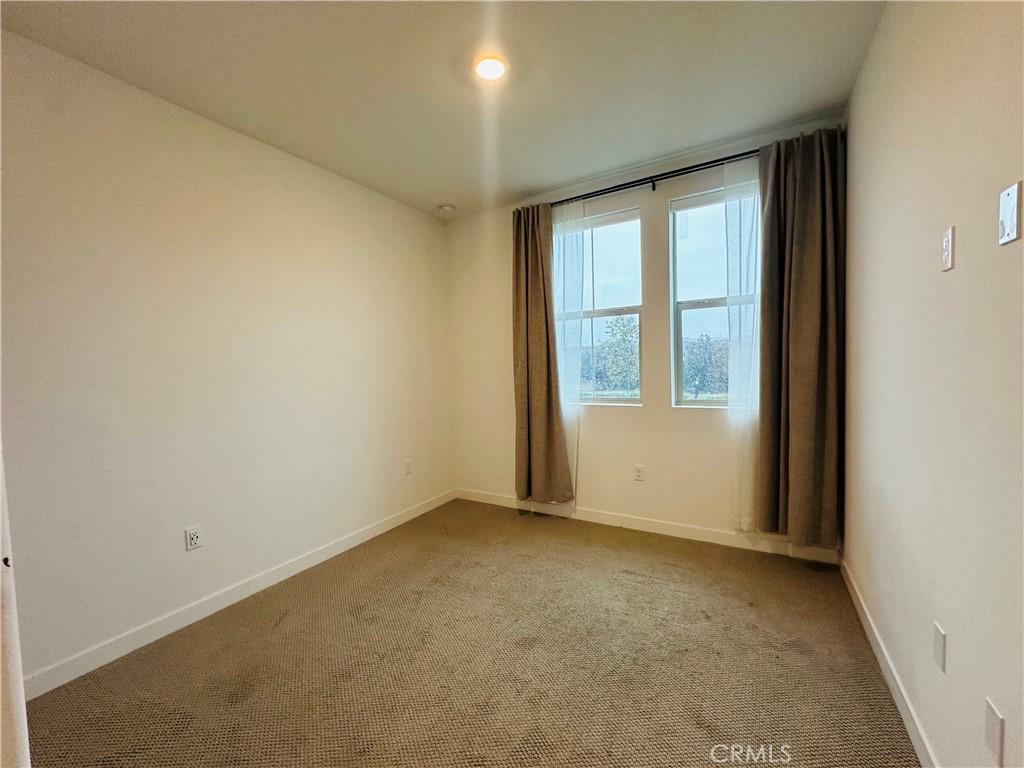 MLS #OC25260250 image #8