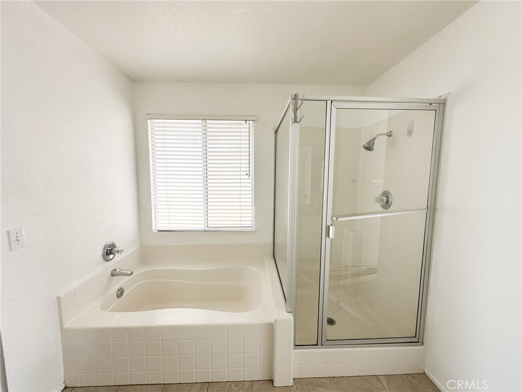 MLS #OC25260252 image #15