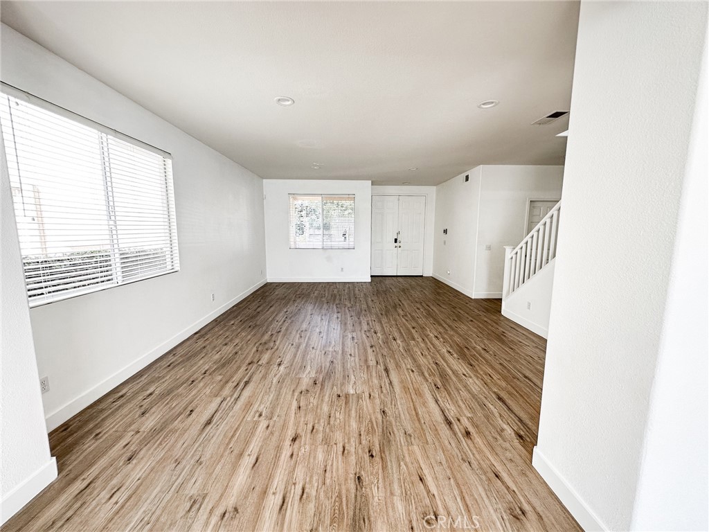 MLS #OC25260252 image #18