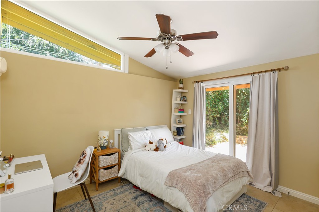 MLS #OC25260257 image #16