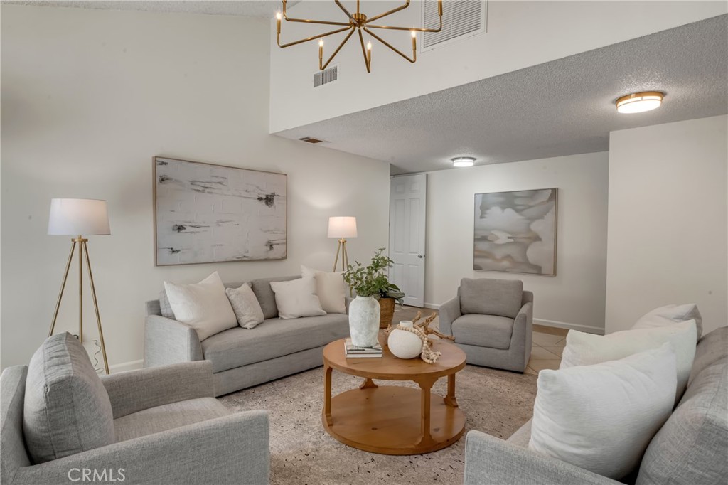 MLS #OC25232119 image #17