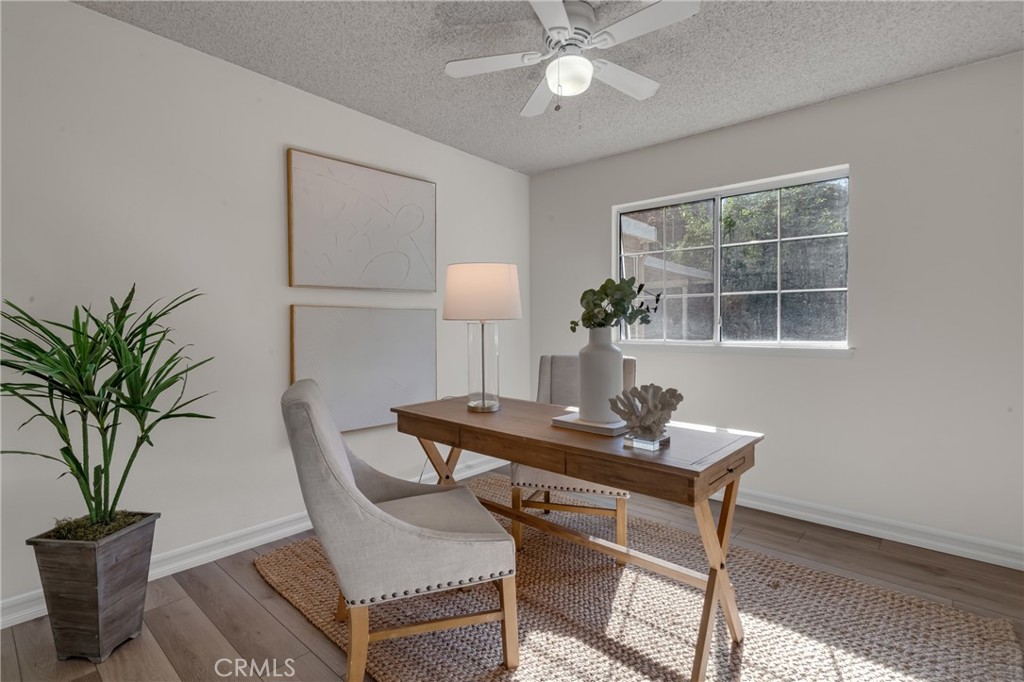 MLS #OC25232119 image #32