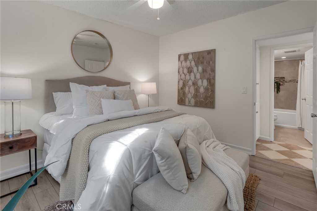 MLS #OC25232119 image #36