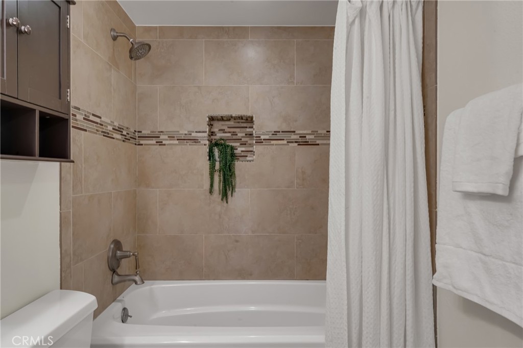 MLS #OC25232119 image #39