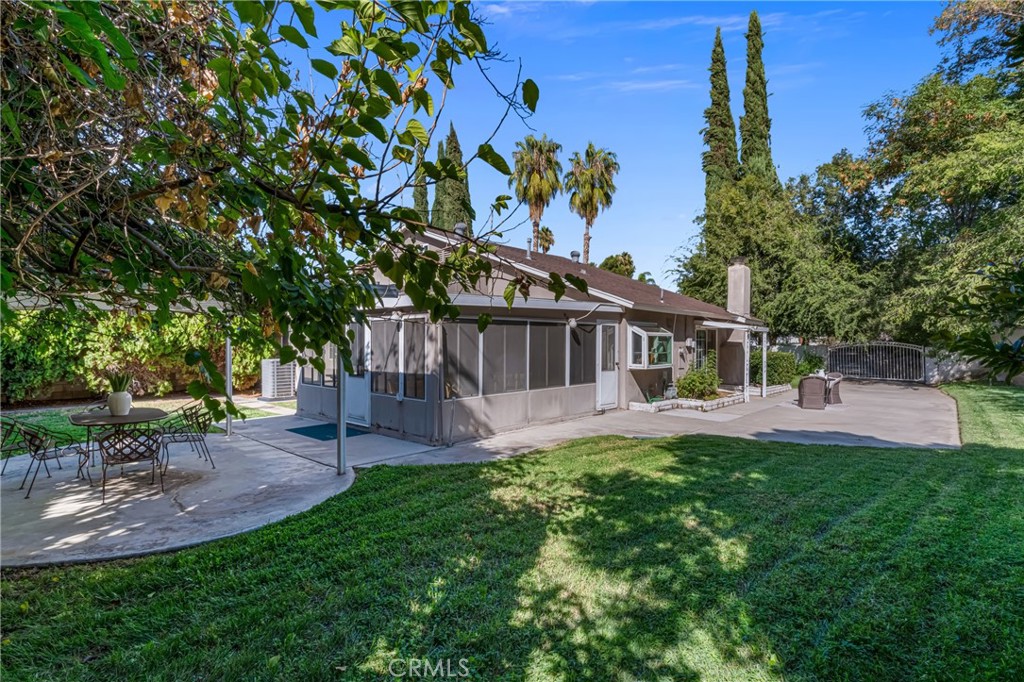 MLS #OC25232119 image #8