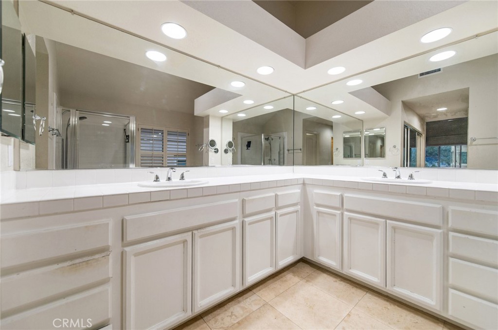 MLS #OC25260266 image #23