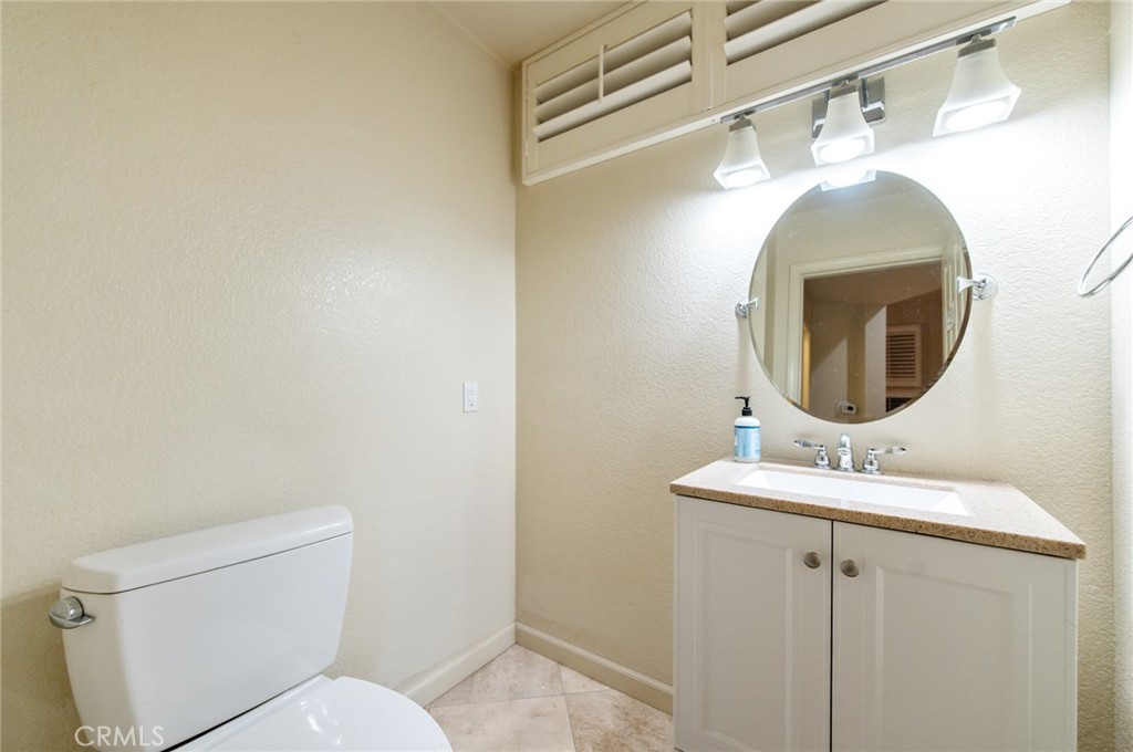 MLS #OC25260266 image #37