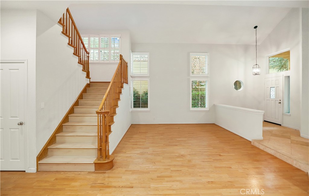 MLS #OC25260266 image #5