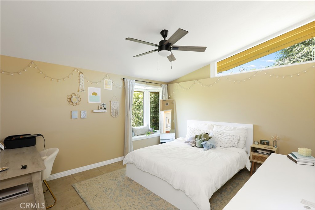 MLS #OC25260276 image #12