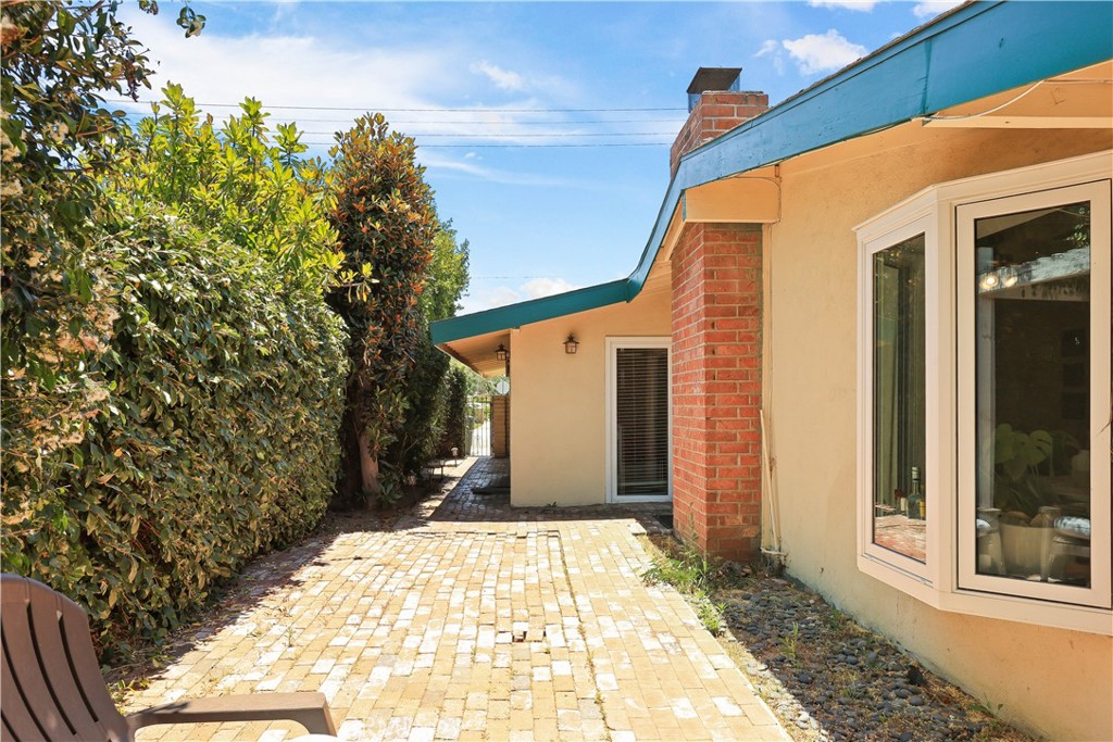 MLS #OC25260276 image #24