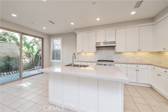 MLS #OC25260288 image #14